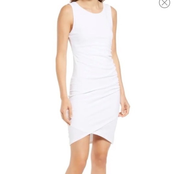 Treasure & Bond Dresses & Skirts - Treasure & Bond Womens White Ruched Side Sleeveless Tulip Hem Knit Dress Small